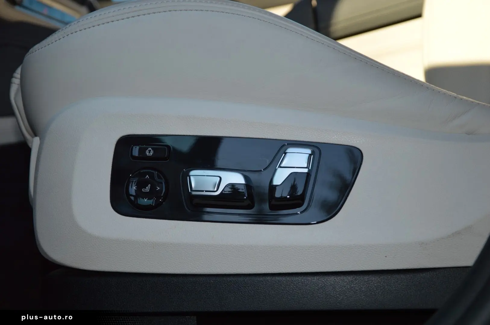 BMW X5 M Competition SOFTC.MASSAGE.SKY.B&W.AHK.5 100