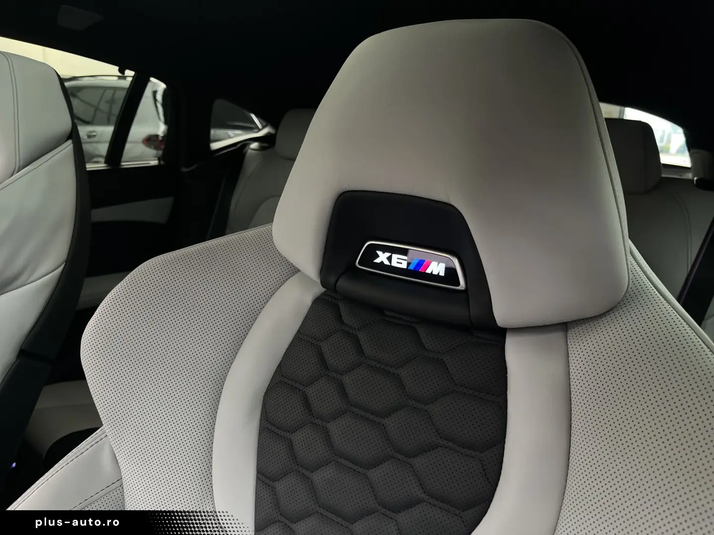 BMW X6 M Competition Competition SkyLounge B&W DAPro