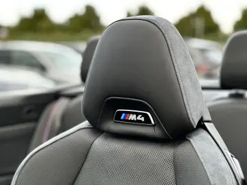 BMW M4 Competition M xDrive Cabrio HK HiFi DAB LED