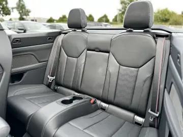 BMW M4 Competition M xDrive Cabrio HK HiFi DAB LED