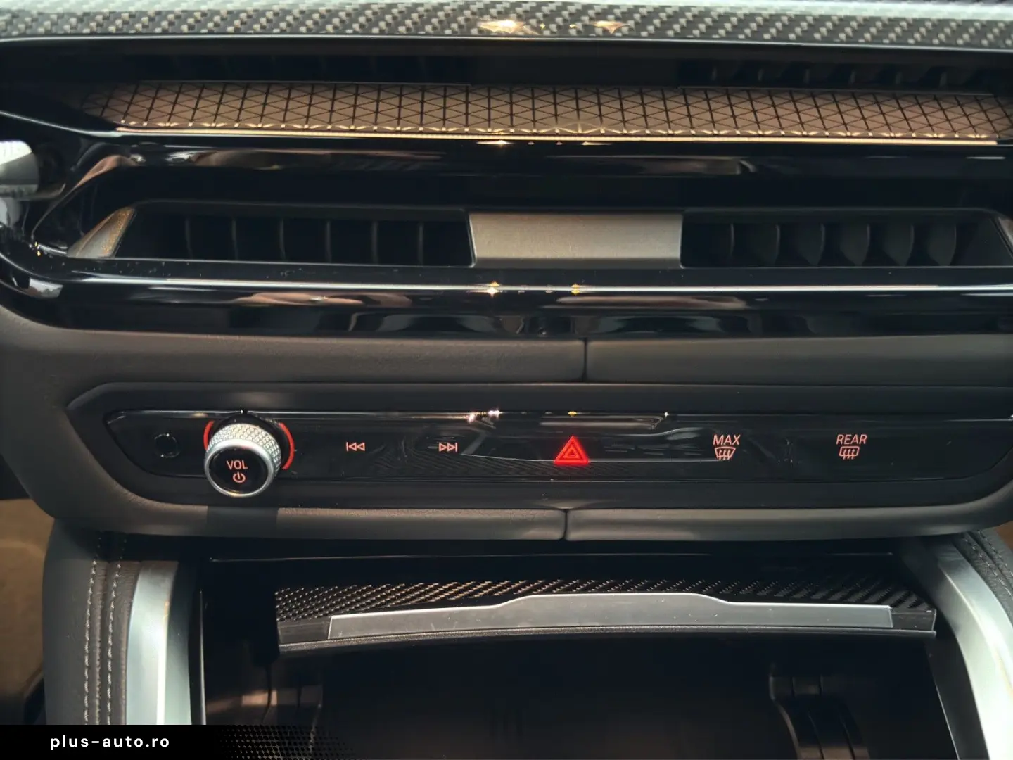 BMW M4 M xDrive Competition LED LEDER HUD ACC LANE V