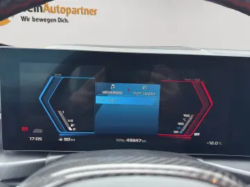 BMW M4 M xDrive Competition LED LEDER HUD ACC LANE V