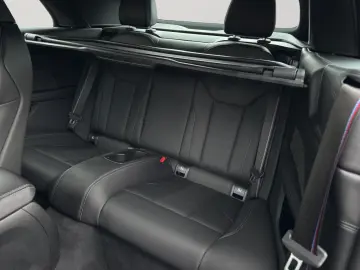 BMW M4 M xDrive Competition LED LEDER HUD ACC LANE V