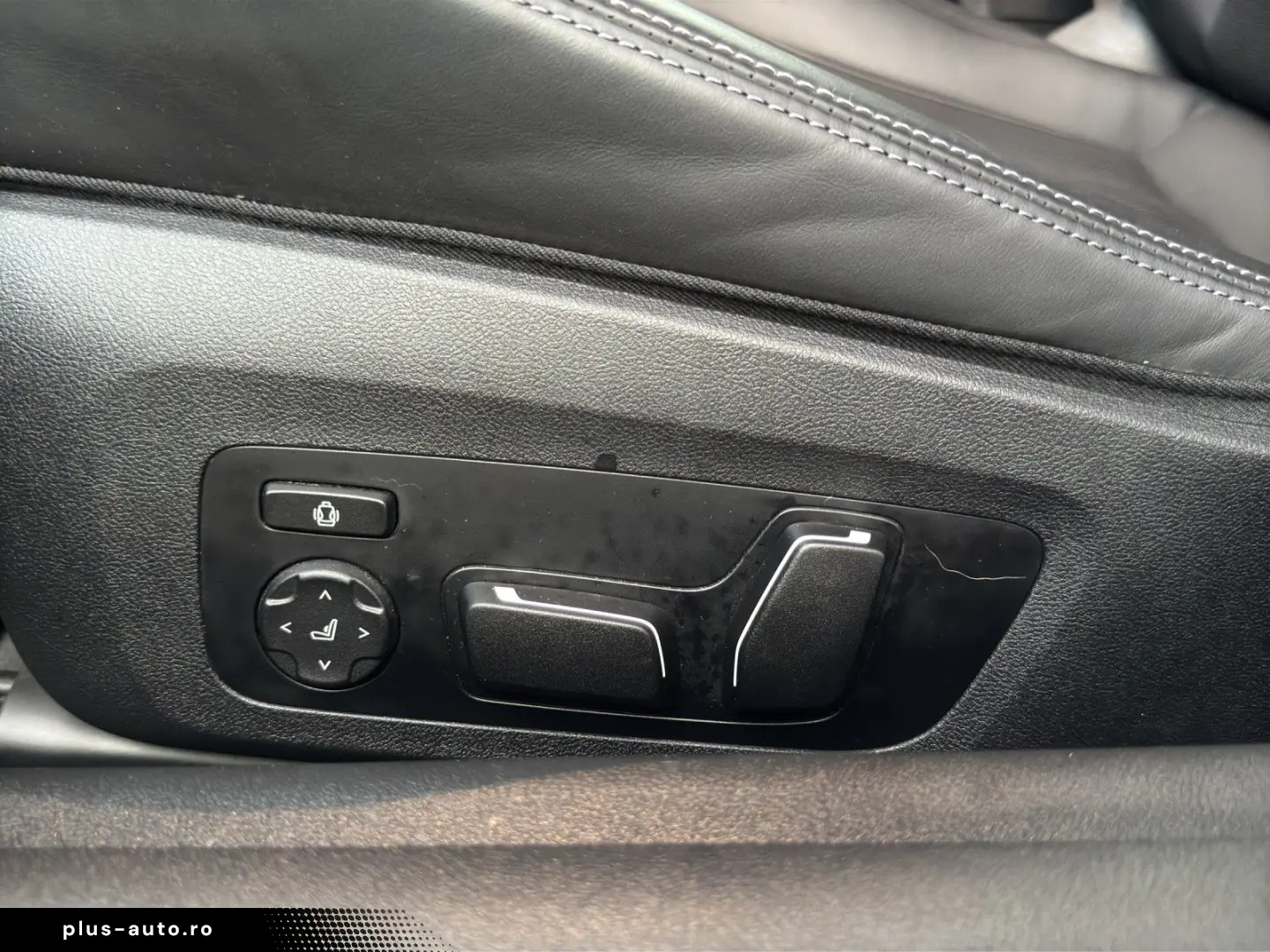 BMW M4 M xDrive Competition LED LEDER HUD ACC LANE V