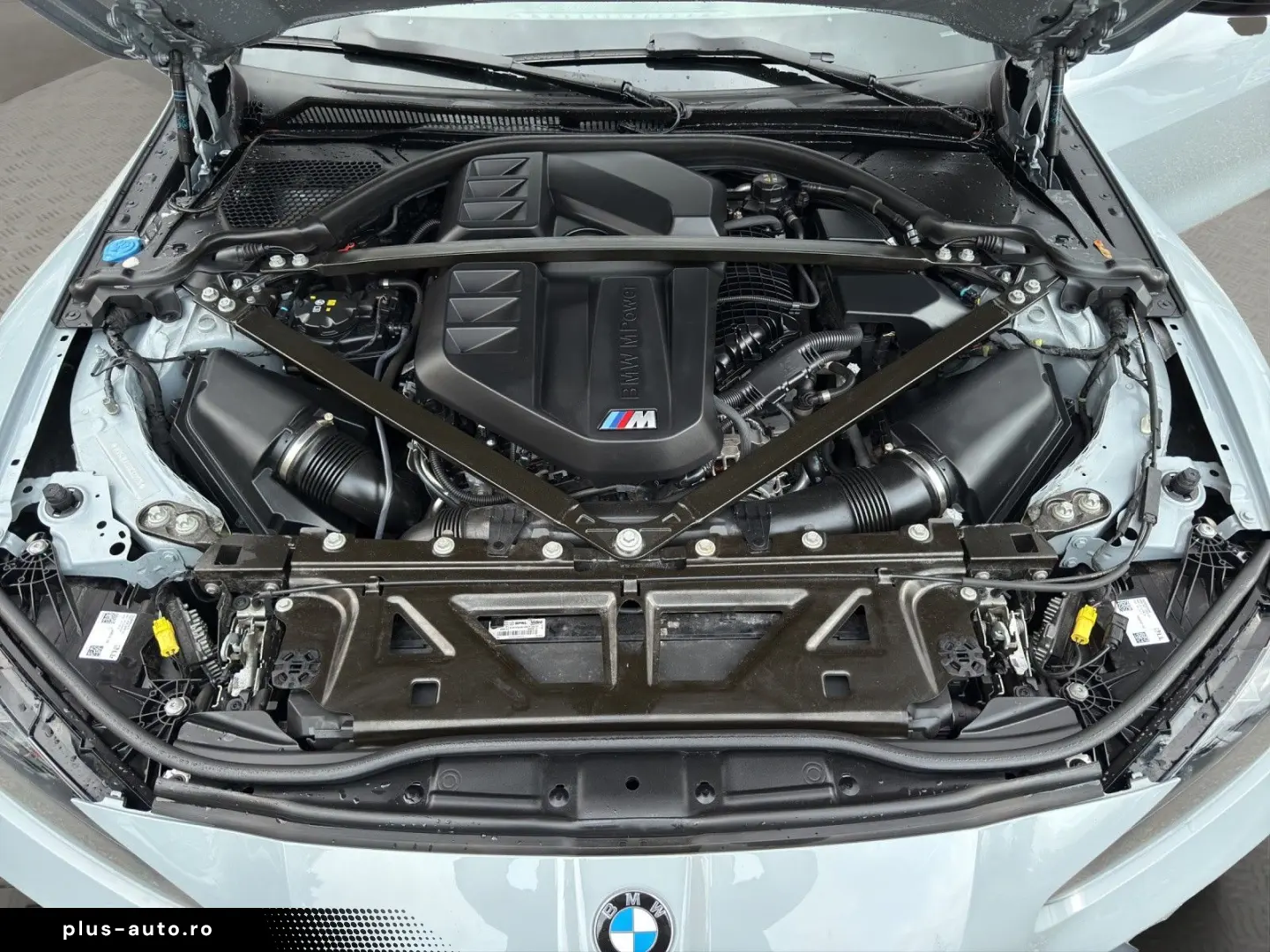 BMW M4 M xDrive Competition LED LEDER HUD ACC LANE V