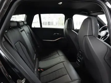 BMW M3 Touring xDrive Competition LED HUD NAVI H K