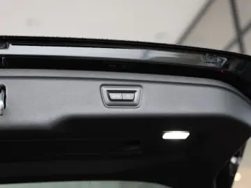 BMW M3 Touring xDrive Competition LED HUD NAVI H K