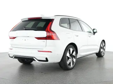 VOLVO XC 60 T6 Plus Dark Recharge Plug-In Hybrid AWD