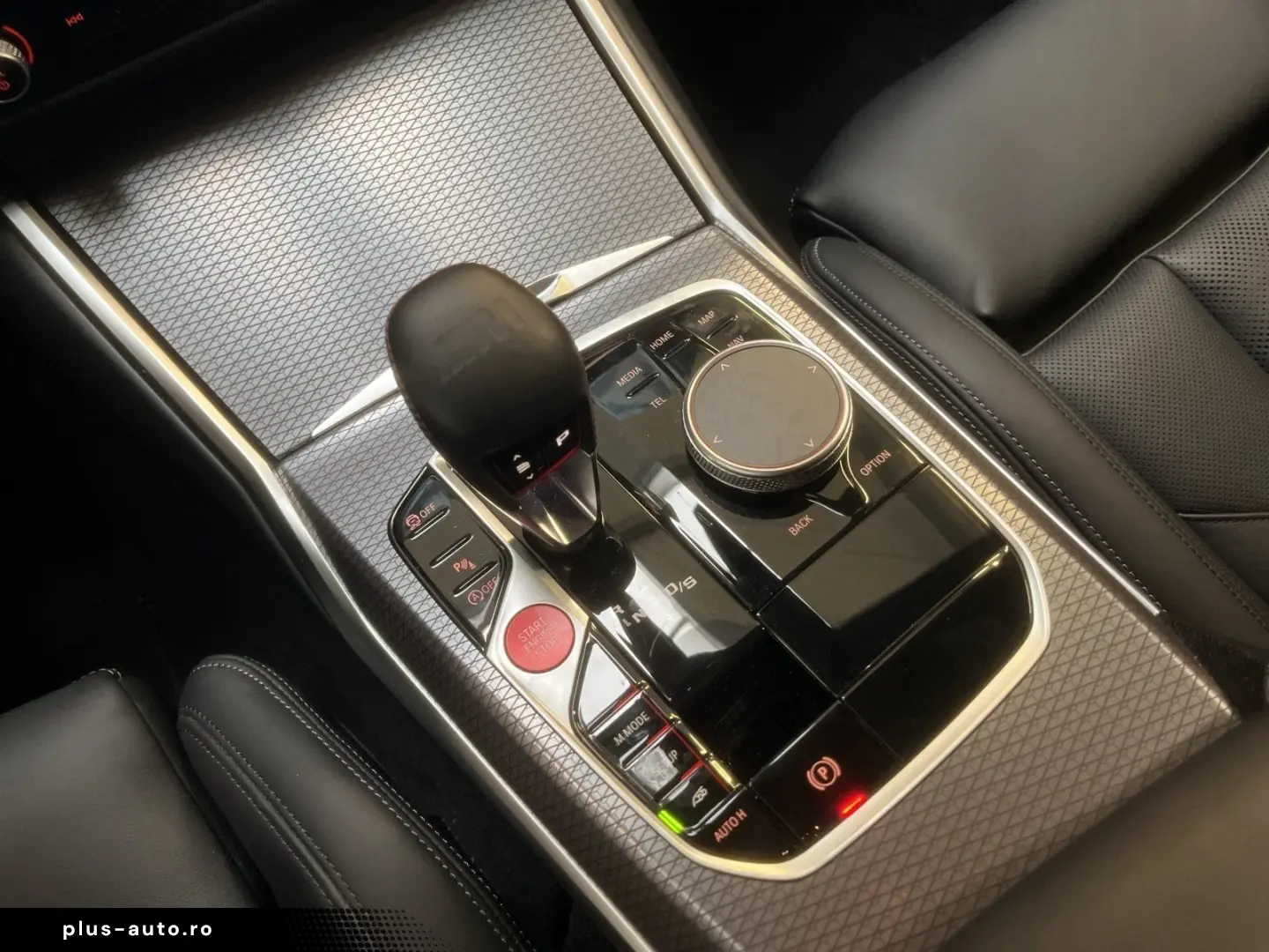 BMW M3 Competition M xDrive Touring Head-Up H K