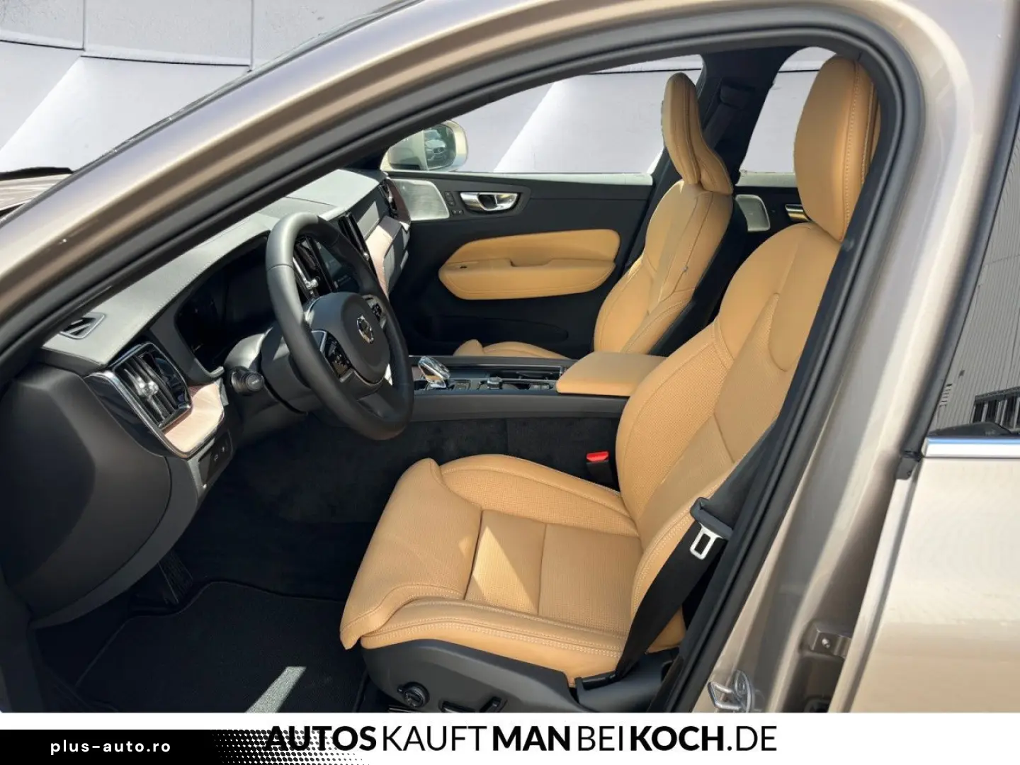 VOLVO XC60 T6 AWD Plug-in Hybrid Ultra Bright