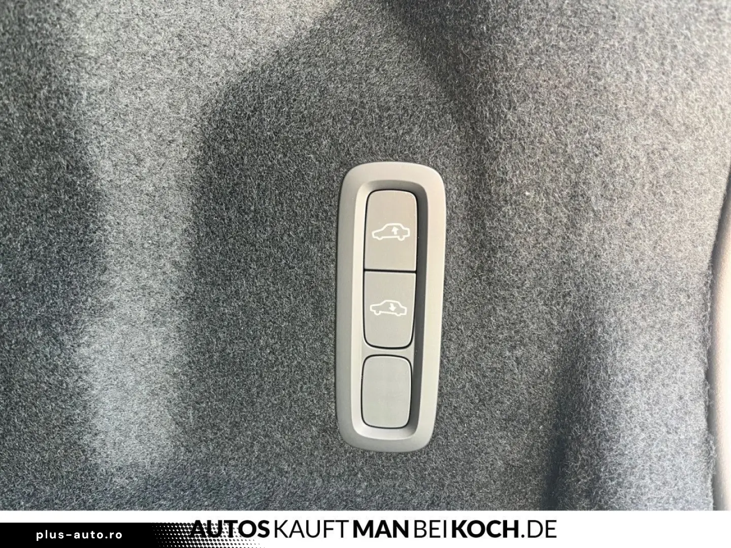 VOLVO XC60 T6 AWD Plug-in Hybrid Ultra Bright