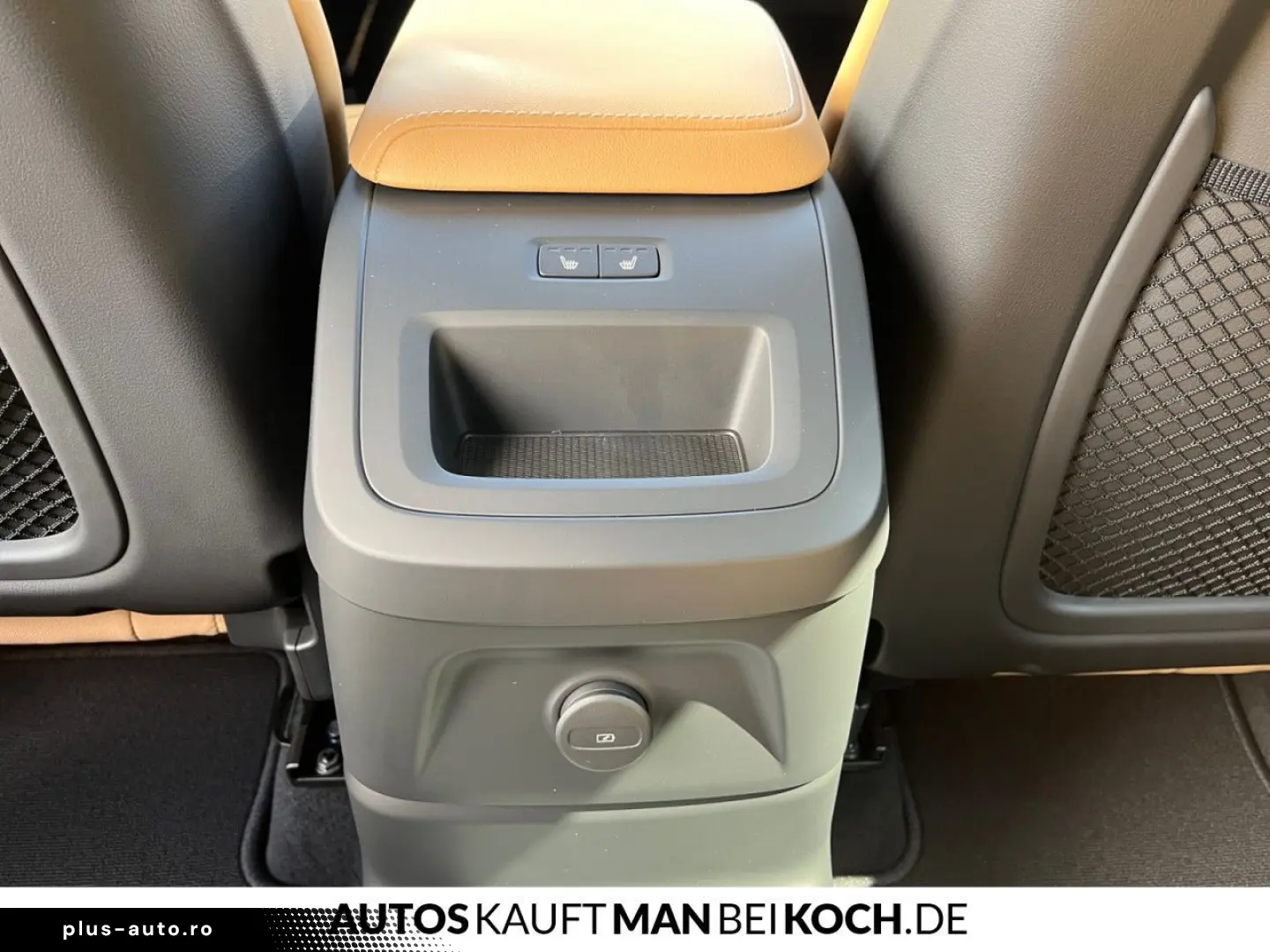 VOLVO XC60 T6 AWD Plug-in Hybrid Ultra Bright