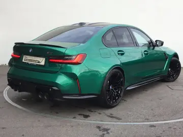 BMW M3 Competition M xDrive HUD KAMERA E SITZE LED