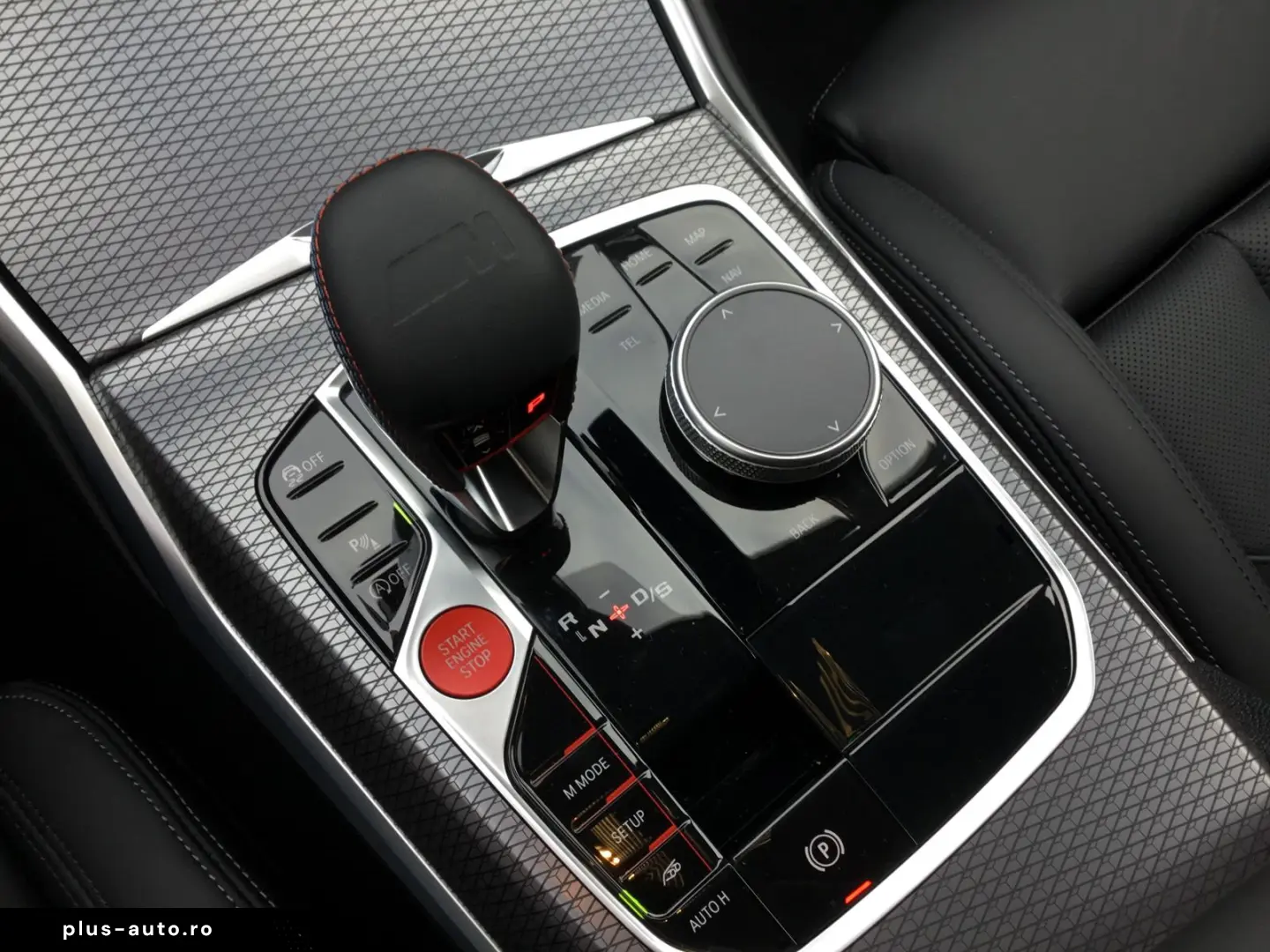 BMW M3 Competition M xDrive HUD KAMERA E SITZE LED