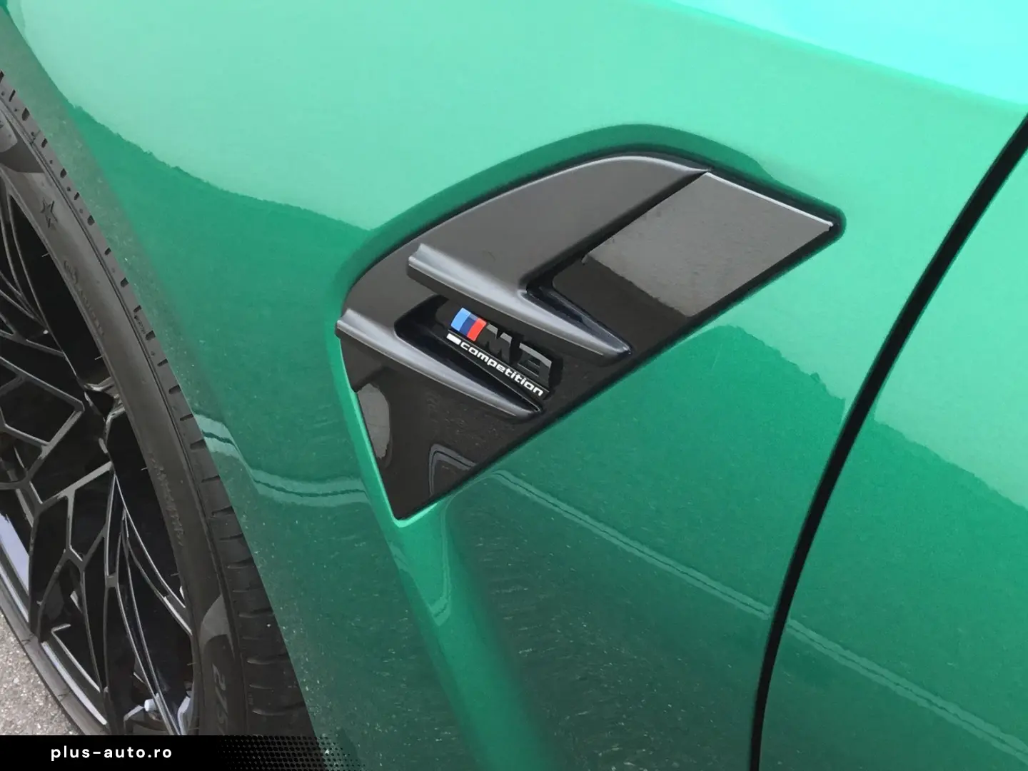 BMW M3 Competition M xDrive HUD KAMERA E SITZE LED