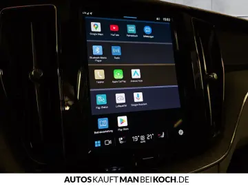 VOLVO XC60 T6 AWD Plug-in Hybrid Ultra Dark