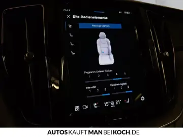 VOLVO XC60 T6 AWD Plug-in Hybrid Ultra Dark