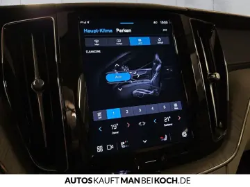 VOLVO XC60 T6 AWD Plug-in Hybrid Ultra Dark