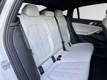 BMW X6 M60i xDrive M Sport Pro AHK DA&PA-Prof. H K