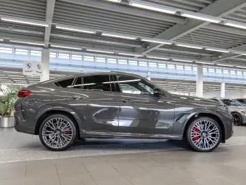 BMW X6 M60i xDrive M Sport PANO RFK NAVI LED DAB LM