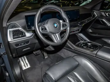 BMW X6 M60i xDrive M Sport PANO RFK NAVI LED DAB LM