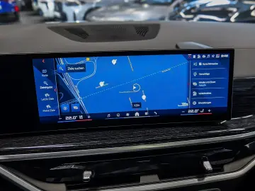 BMW X6 M60i xDrive M Sport PANO RFK NAVI LED DAB LM