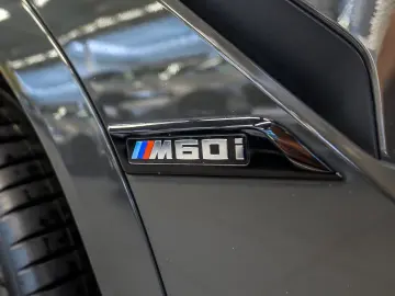 BMW X6 M60i xDrive M Sport PANO RFK NAVI LED DAB LM