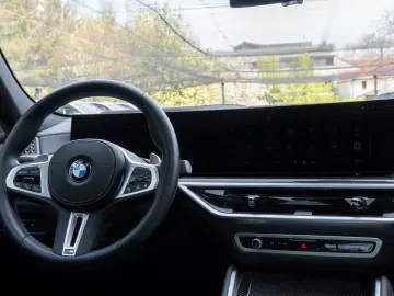 BMW X6 M60i DR.ASS.PRO.360 .PANORAMA.LED.H K.22