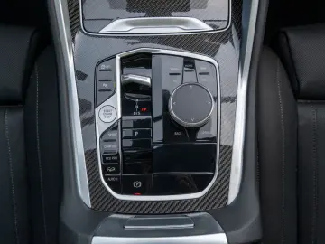 BMW X6 M60i DR.ASS.PRO.360 .PANORAMA.LED.H K.22