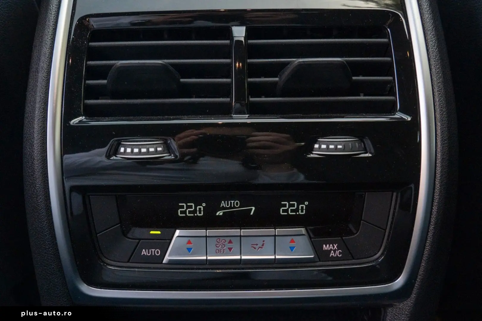 BMW X6 M60i DR.ASS.PRO.360 .PANORAMA.LED.H K.22