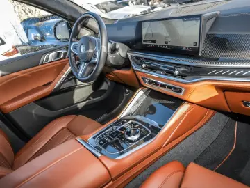 BMW X6 M60i xDrive M Sport PANO ACC RFK NAVI LED LM