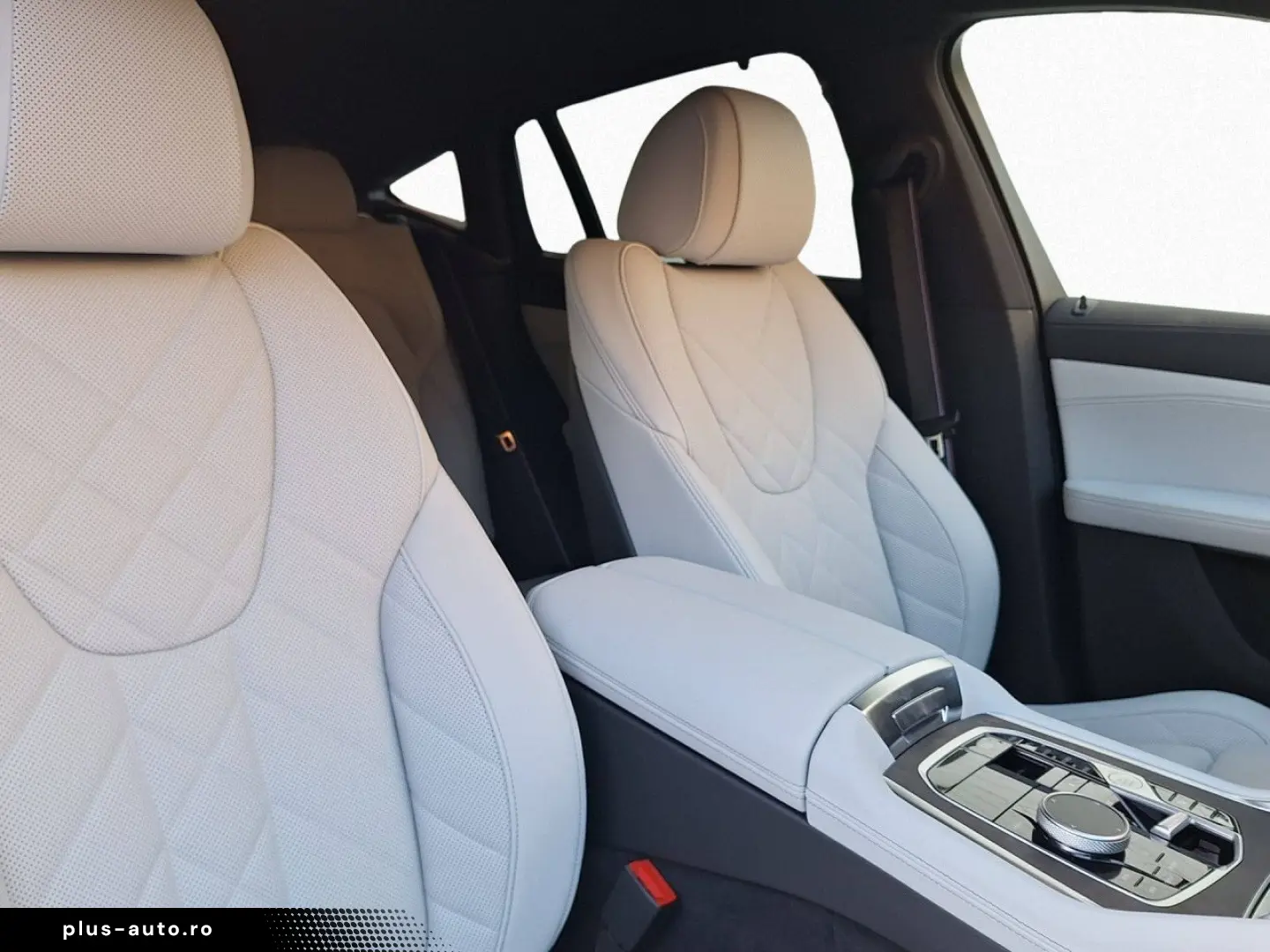 BMW X6 M60i xDrive DA PA-Prof H K Standh Pano AHK 22