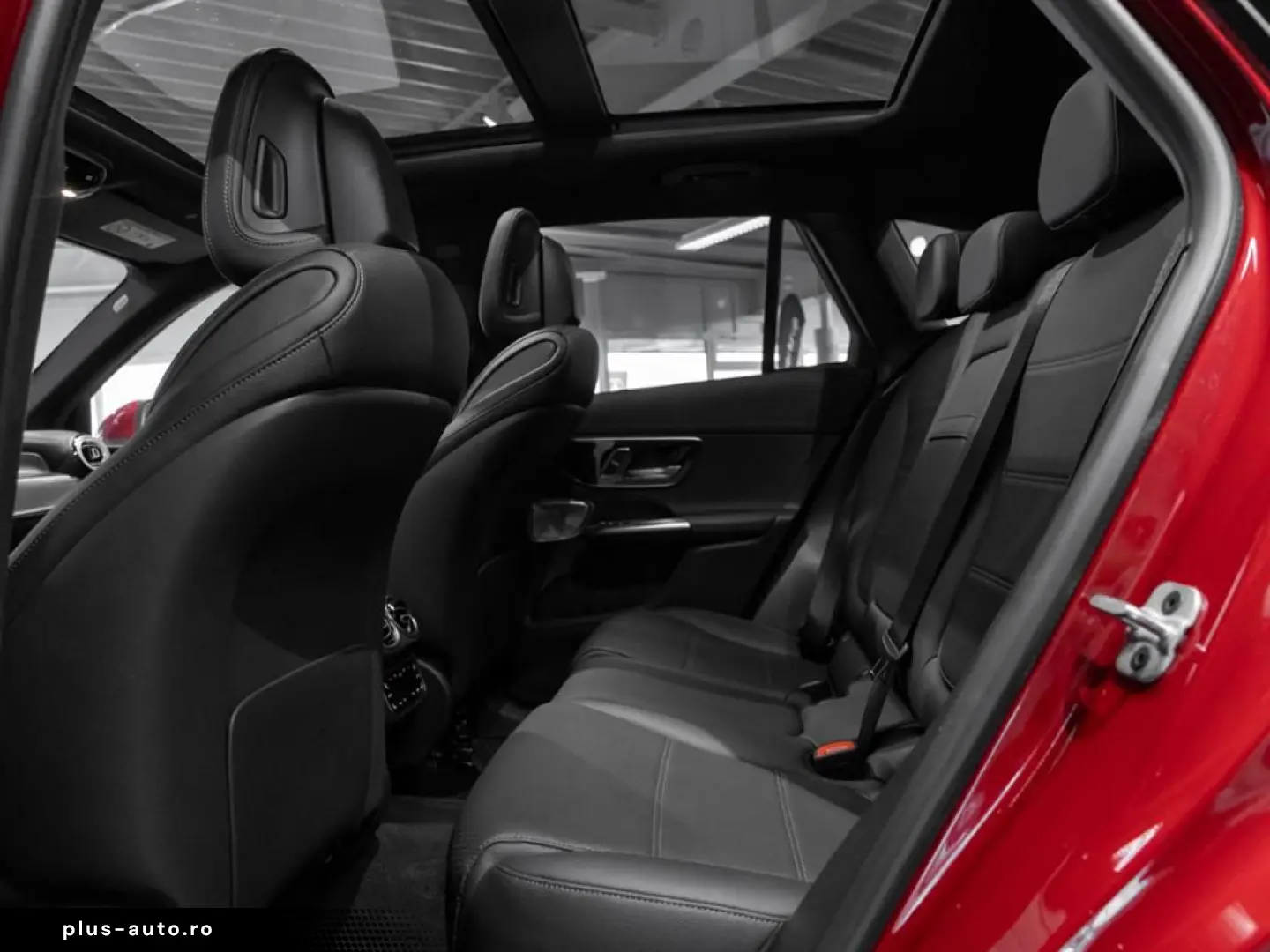 MERCEDES-BENZ GLC 300 e 4M AMG BURM MEMO 360