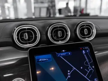 MERCEDES-BENZ GLC 300 e 4M AMG BURM MEMO 360