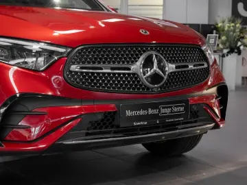 MERCEDES-BENZ GLC 300 e 4M AMG BURM MEMO 360