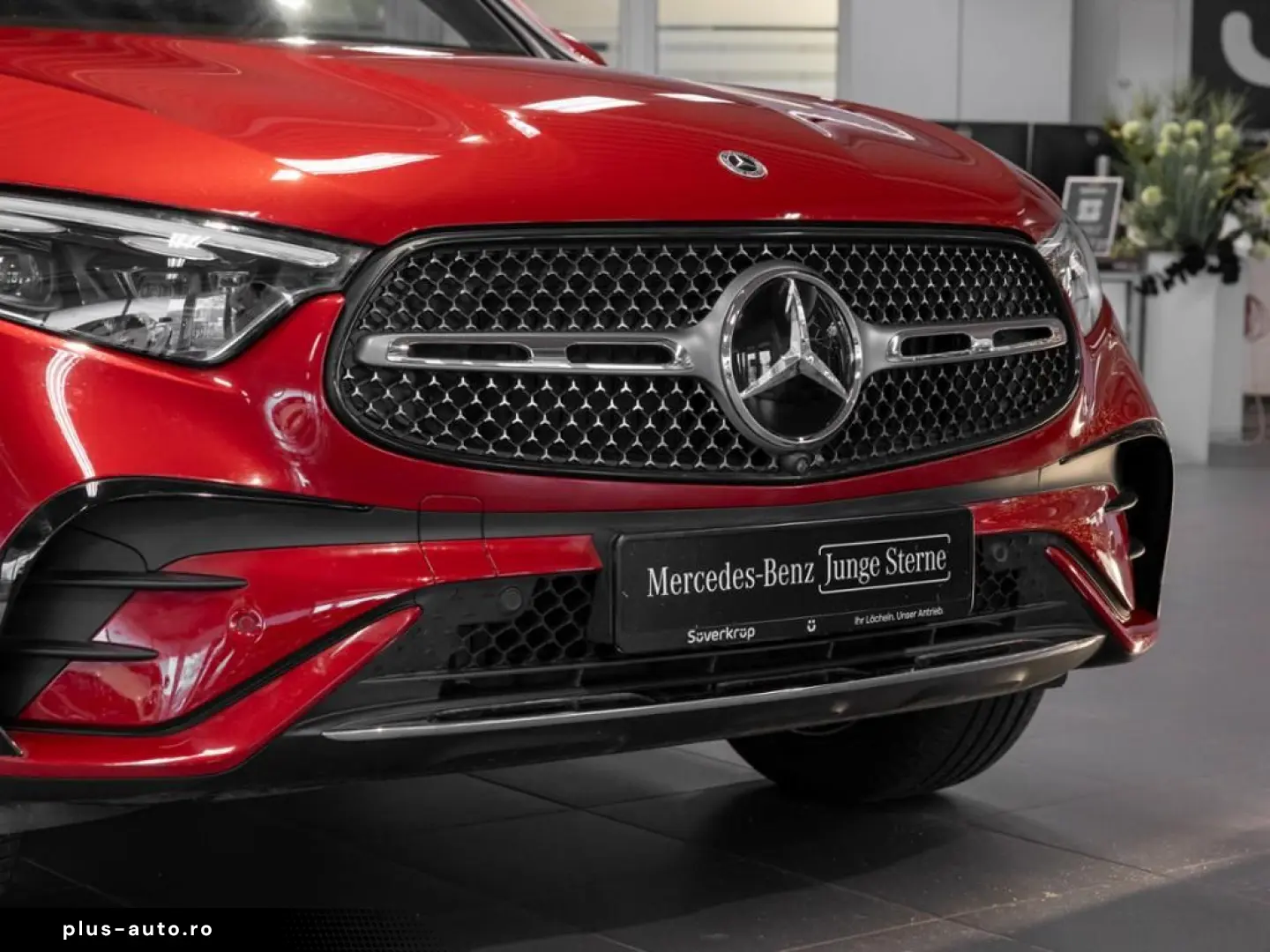 MERCEDES-BENZ GLC 300 e 4M AMG BURM MEMO 360