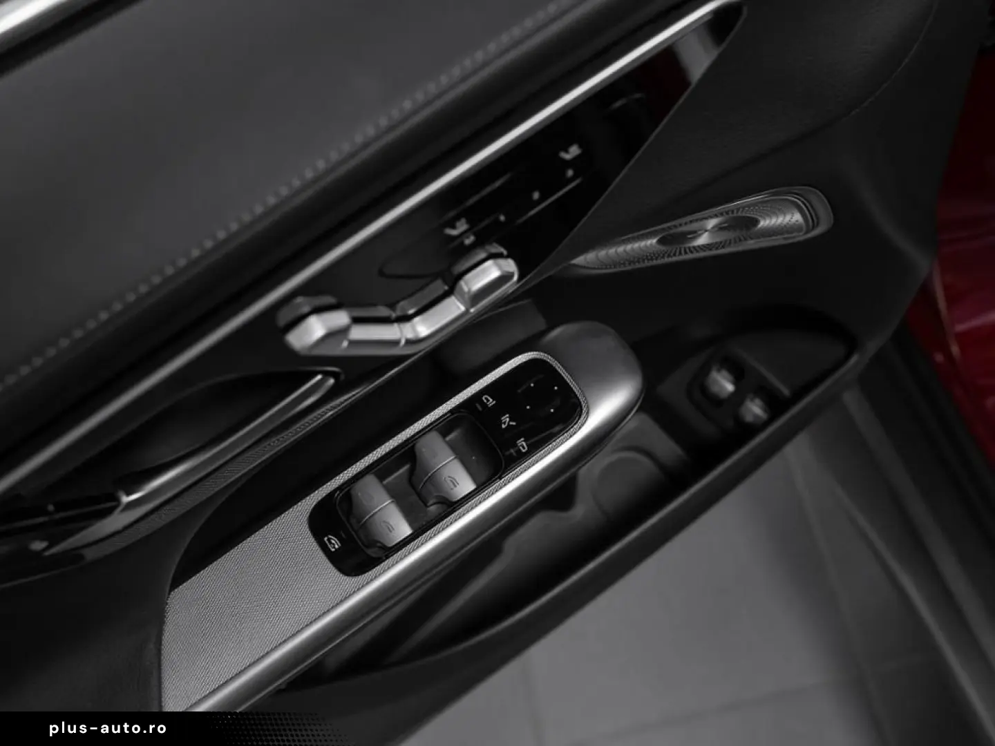 MERCEDES-BENZ GLC 300 e 4M AMG BURM MEMO 360