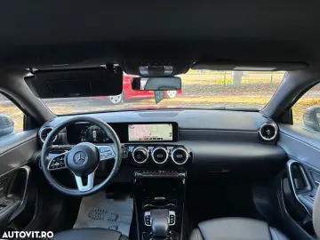 Mercedes-Benz A 180 d 7G-DCT Progressive