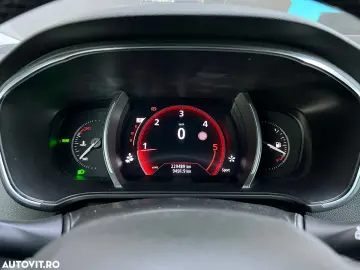 Renault Megane BLUE dCi 115 EDC INTENS