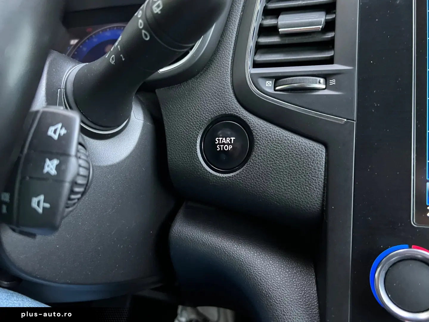 Renault Megane BLUE dCi 115 EDC INTENS