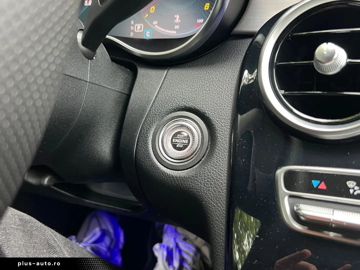 Mercedes-Bezn C 220 d 4Matic 9G-TRONIC AMG Line