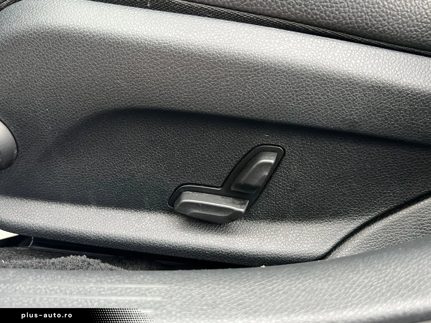 Mercedes-Bezn C 220 d 4Matic 9G-TRONIC AMG Line