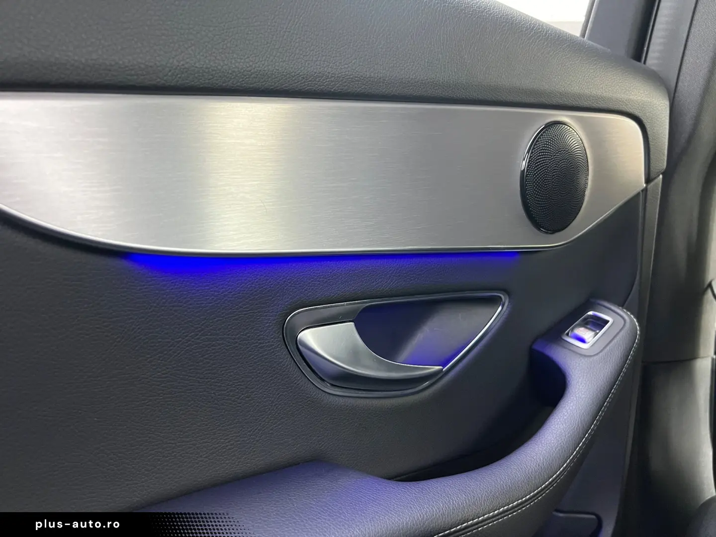 Mercedes-Bezn C 220 d 4Matic 9G-TRONIC AMG Line