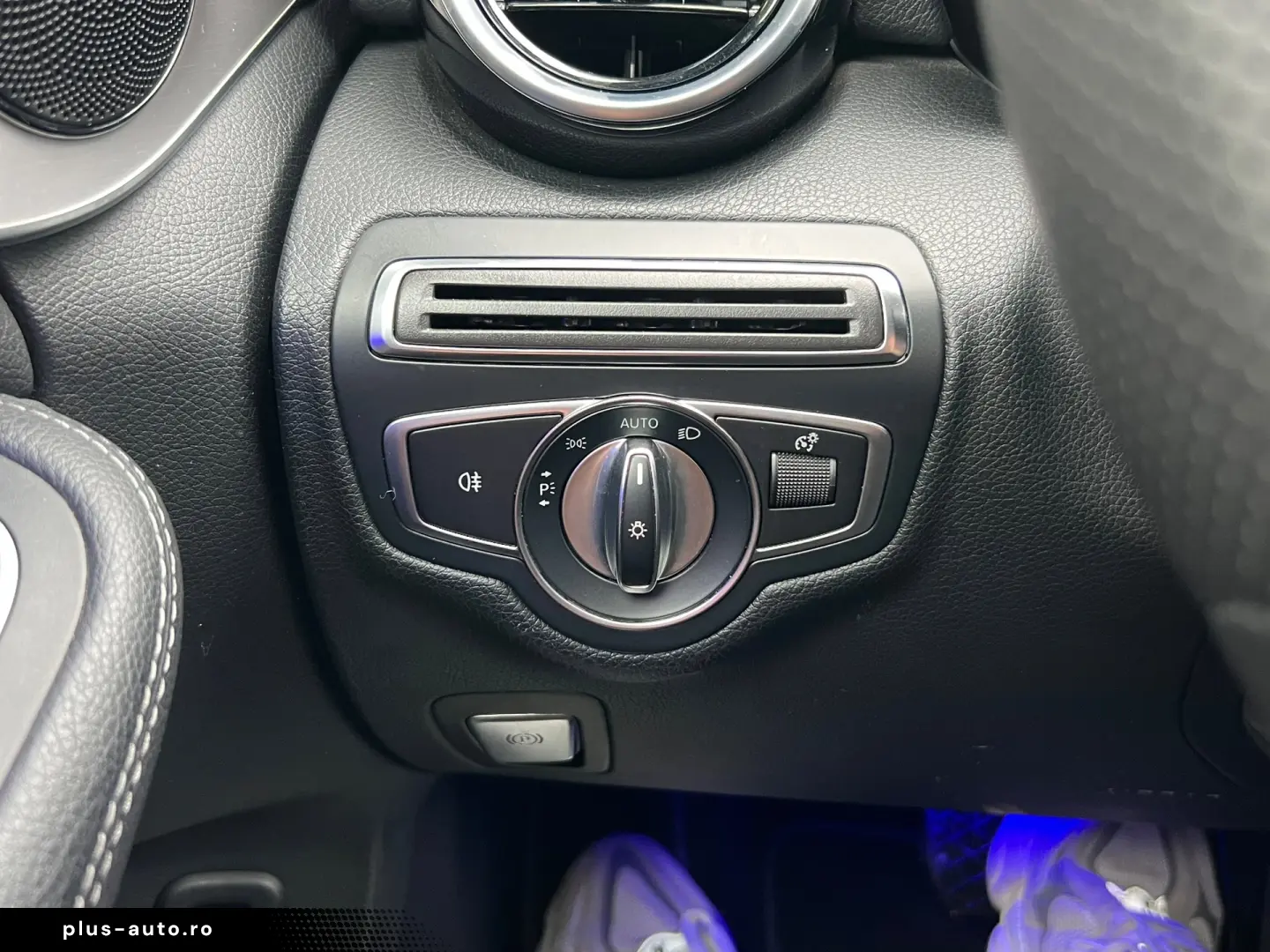 Mercedes-Bezn C 220 d 4Matic 9G-TRONIC AMG Line