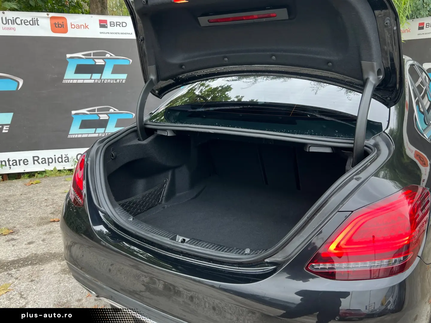 Mercedes-Bezn C 220 d 4Matic 9G-TRONIC AMG Line