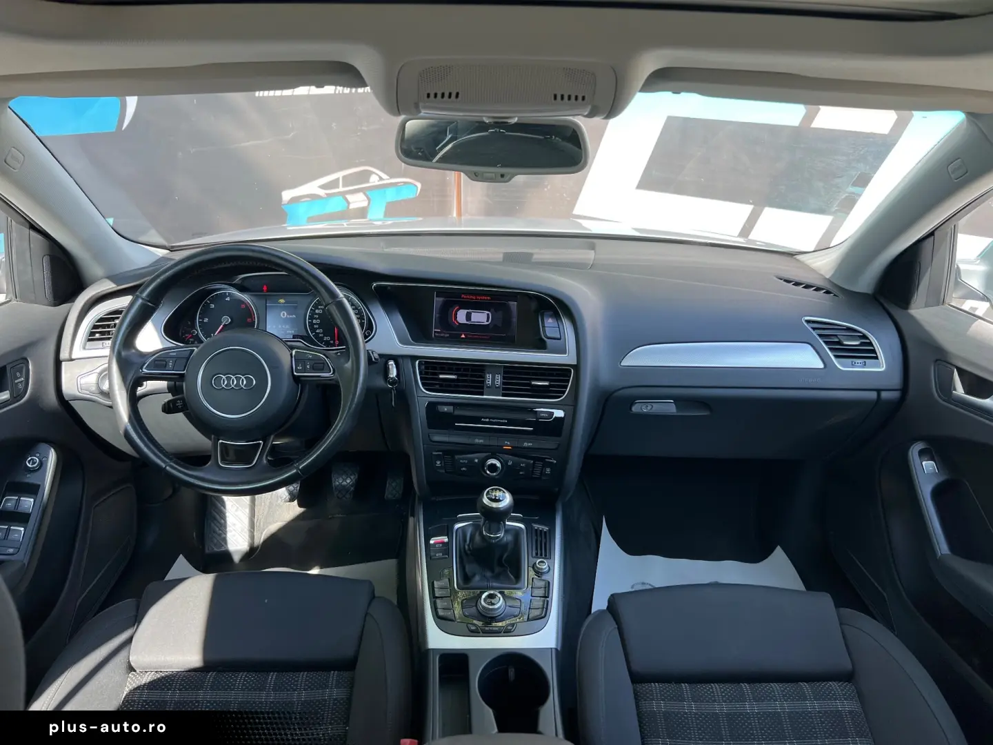 Audi A4 Avant 2.0 TDI DPF Attraction