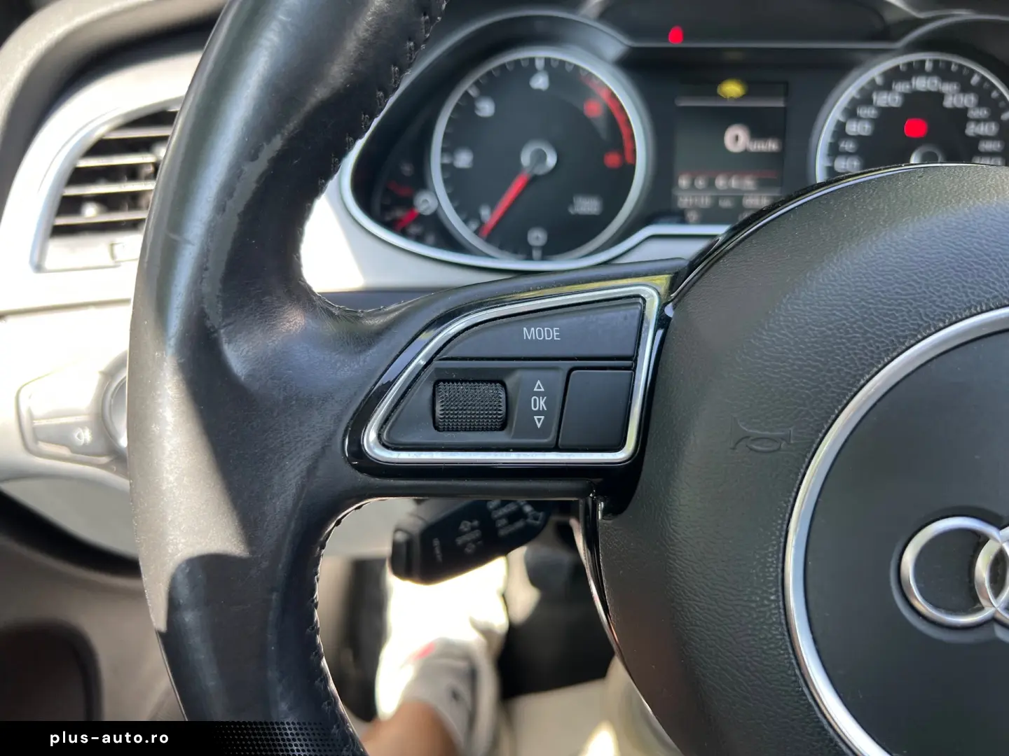 Audi A4 Avant 2.0 TDI DPF Attraction