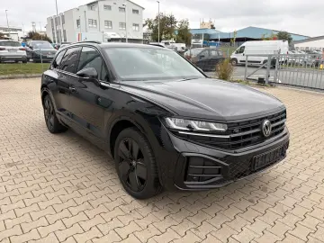 VW Touareg 3.0 TDI 4Motion R-Line