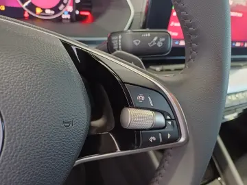 Škoda Octavia Selection 1.5 TSI DSG mHEV