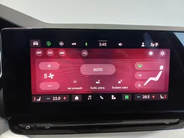 Škoda Octavia Selection 1.5 TSI DSG mHEV